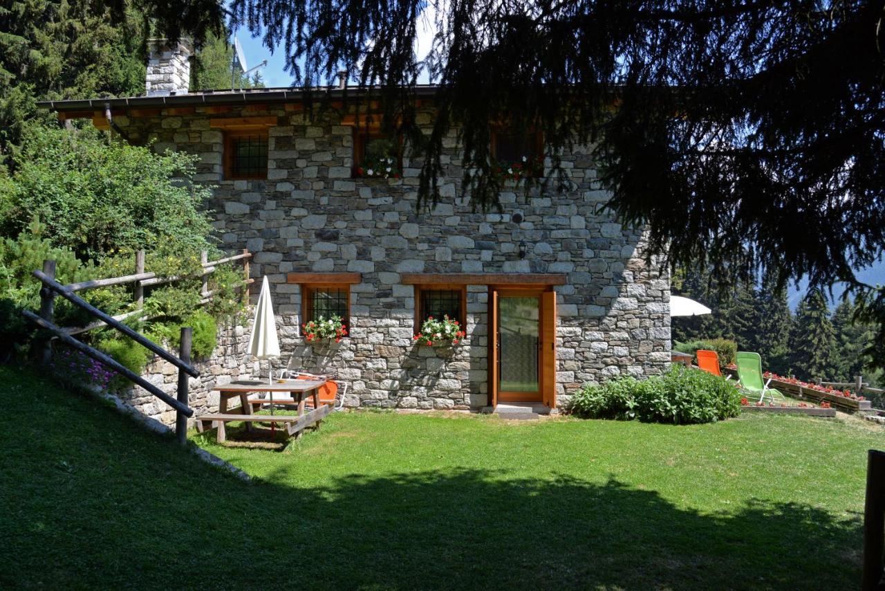 Cevo Agriturismo Valsaviore מראה חיצוני תמונה